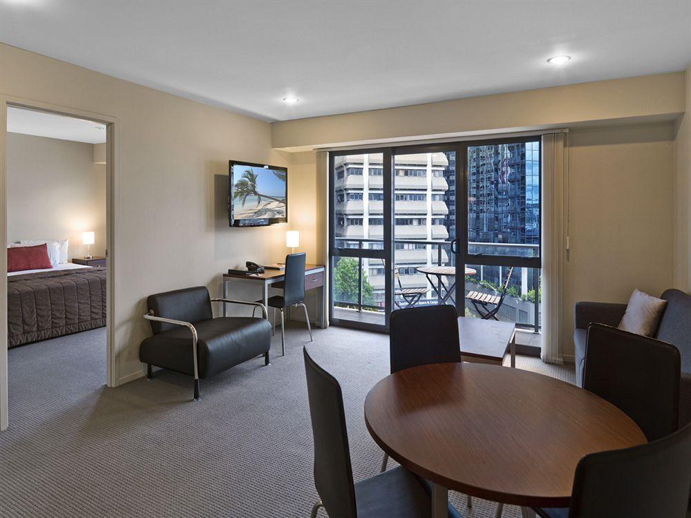 Aparthotel The Chancellor On Hobson